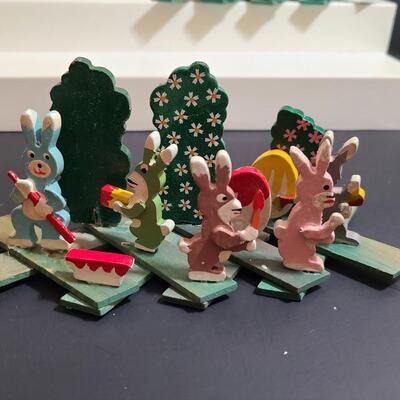 Lot 188: Three Vintage Japan Expanding Diorama Spring/Easter Sets