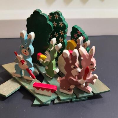 Lot 188: Three Vintage Japan Expanding Diorama Spring/Easter Sets