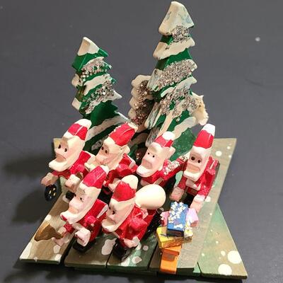 Lot 183: Rare Vintage Japan Expanding Diorama's: Monks, Santa's, Snowmen, Carolers, Reindeer