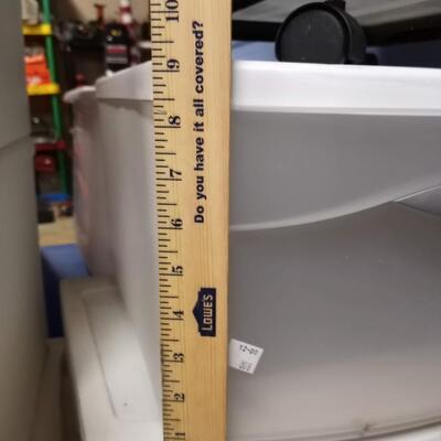 1 Drawer storage container