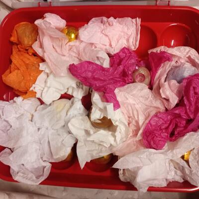 double decker ornament holder, with ornaments