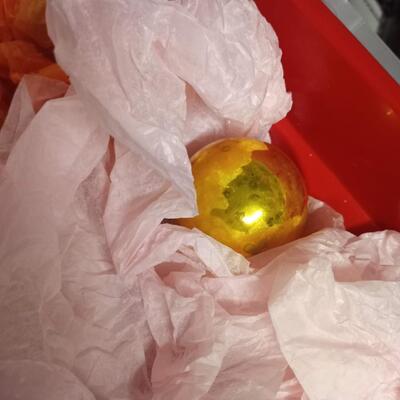 double decker ornament holder, with ornaments