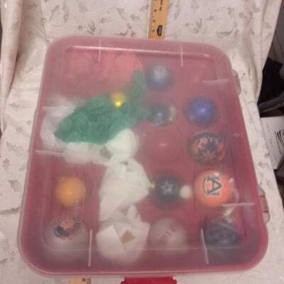 double decker ornament holder, with ornaments