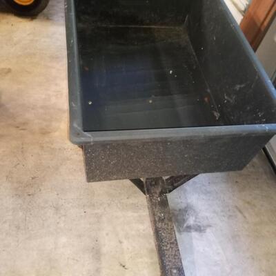 dump trailer (might need new tires)