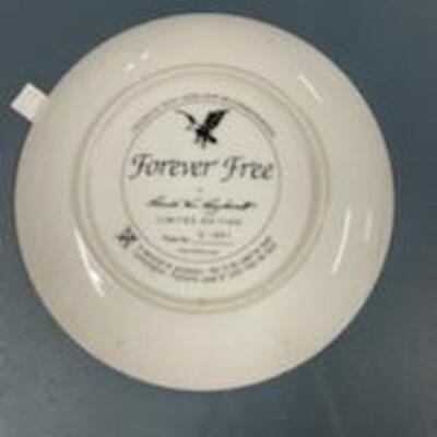 Eagle Collectable Plate