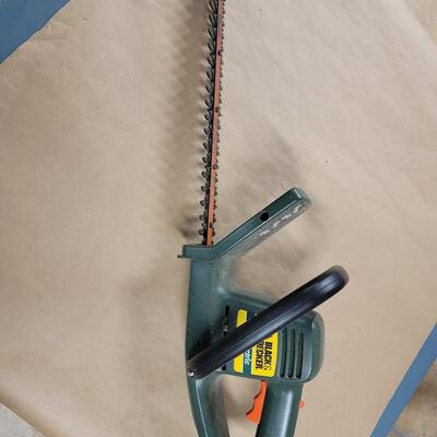 green black and decker electric hedgers