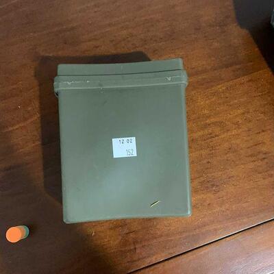 green military pouch, extra liner