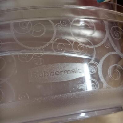 Heavy duty Rubbermaid storage containers