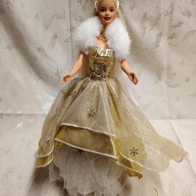 Holiday Barbie, 1966 (gold dress)