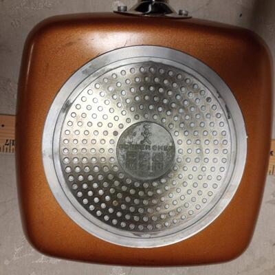 Induction skillet & regular skillet