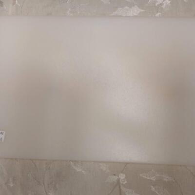Large White Cutting board (2 of 3)