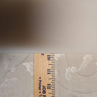 Large White Cutting board (2 of 3)