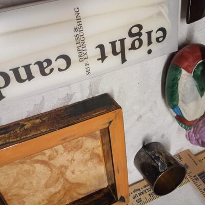 misc; trays candles; duck