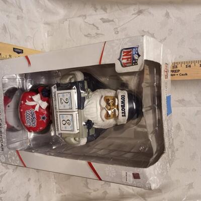NFL Cowboys Santa Countdown
