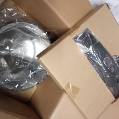 NIB Calphalon Pressure cooker