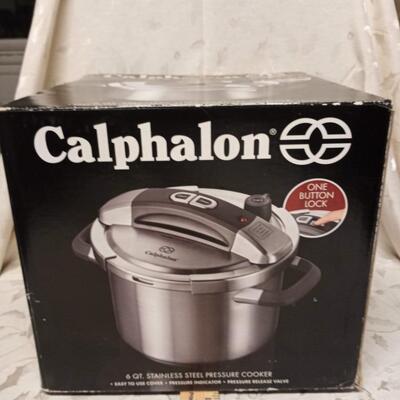 NIB Calphalon Pressure cooker