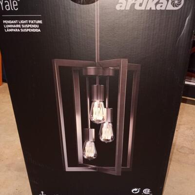 NIB Light fixture, 3 lights