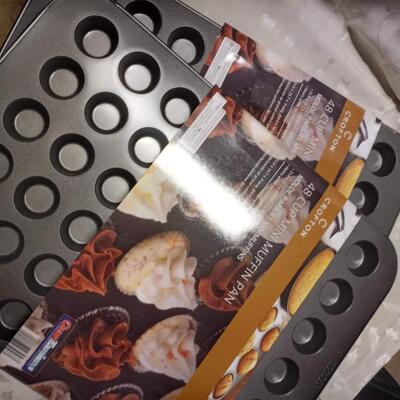 NWT 2 48 cup mini muffin pans