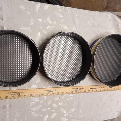 NWT 3 piece bakeware