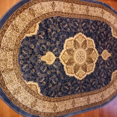 Oval rug