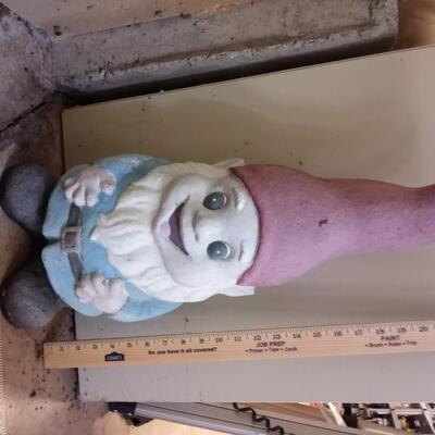 Pair of garden gnomes