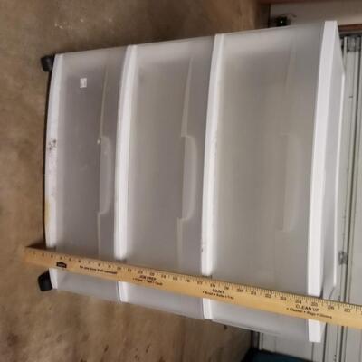 Rolling 3 drawer storage