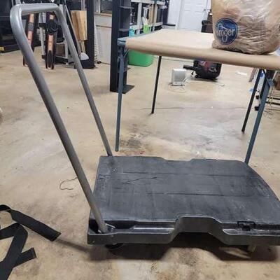 Rolling collapsible dolly