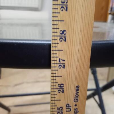 round outdoor glass top table