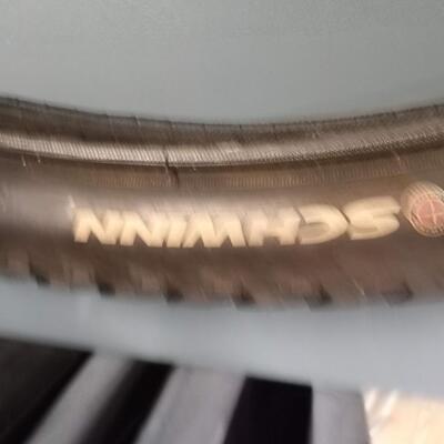 Schwinn Ranger 2.6, with 2 extra tires
