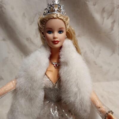 White dress barbie, 1966