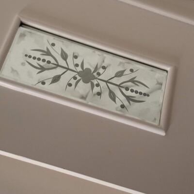 White magazine holder