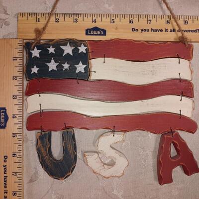 Wooden flag decor, "USA"