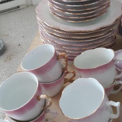 "Pretty in Pink" Lot of Vintage Dishes