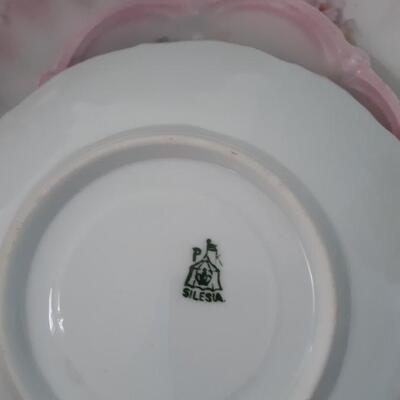 "Pretty in Pink" Lot of Vintage Dishes