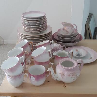 "Pretty in Pink" Lot of Vintage Dishes