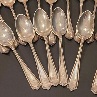 Lot J7: Mixed Lot of Sterling Silver Teaspoons (1 lb 4.7 ounces) Monograms
