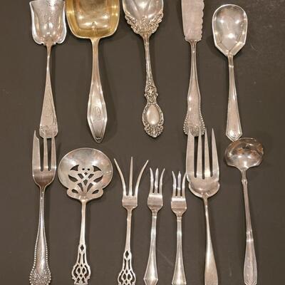 Lot J6: Mixed lot of Sterling Silver Service Flatware (11.4 ounces)