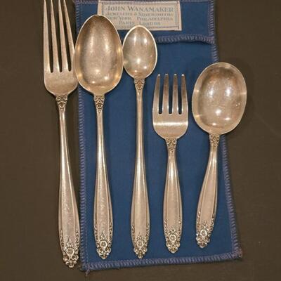 Lot J5: Vintage 5-piece Baby/Toddler Sterling Silver Set "Prelude" Pattern (3.8 ounces)