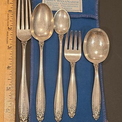 Lot J5: Vintage 5-piece Baby/Toddler Sterling Silver Set "Prelude" Pattern (3.8 ounces)