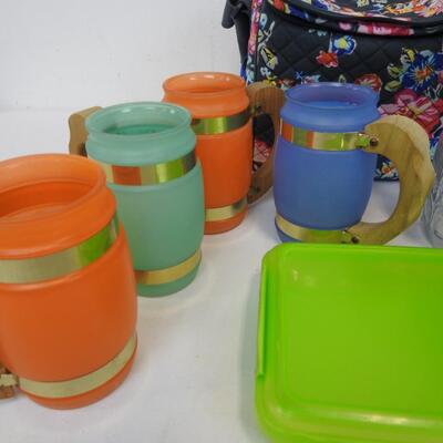 Vena Bradley Floral LunchBox, Kitchen Items, Water Filter Pitcher