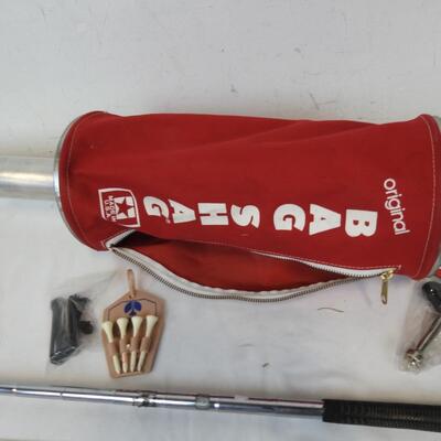 Golf Bag Shag, Putter Club, 4 Golf Ball, Pegs
