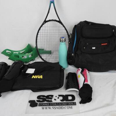 Wilson Graphite Explorer Tennis Raquet, BackPack and NRA Duffel Bag, Shingaurds