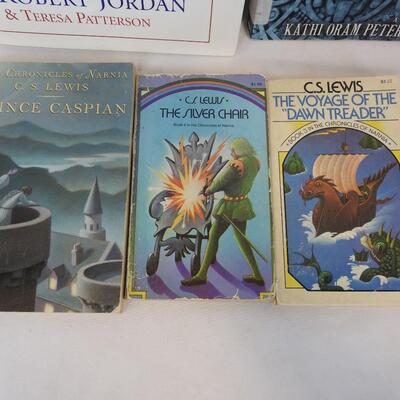 7 Fiction Books: Narnia, Sun/Moon, Crescendo, Stone Traveler, Wheel of Time