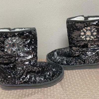 Joan Boyce Sequined Fleeced Lined Gray Boots
