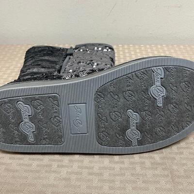 Joan Boyce Sequined Fleeced Lined Gray Boots