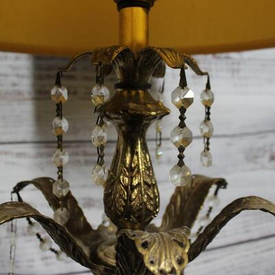 Vintage Hollywood Regency Mid Century Crystal & Brass Table Lamp Light