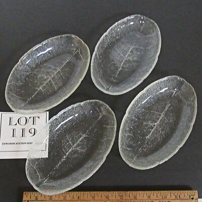 Set of 4 Vintage Tree of Life Leaf Shaped Oval Dishes
