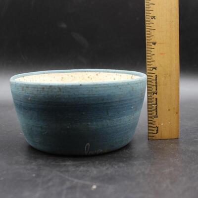 Vintage Mid Century James Lovera Speckled Blue & White Pottery Bowl Signed