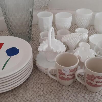 Lot of Dishes and Milkglass