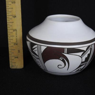 Hopi Polychrome pottery bowl